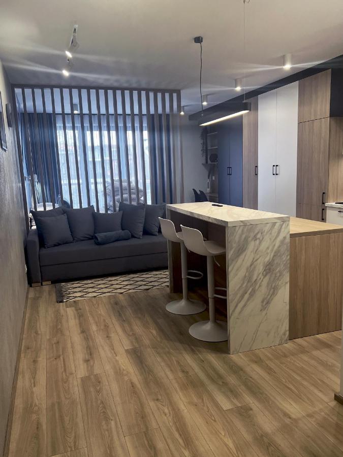Amsterdam - Nowy Apartament W Centrum Z Prywatnym Zadaszonym Parkingiem Nowy Targ Dış mekan fotoğraf